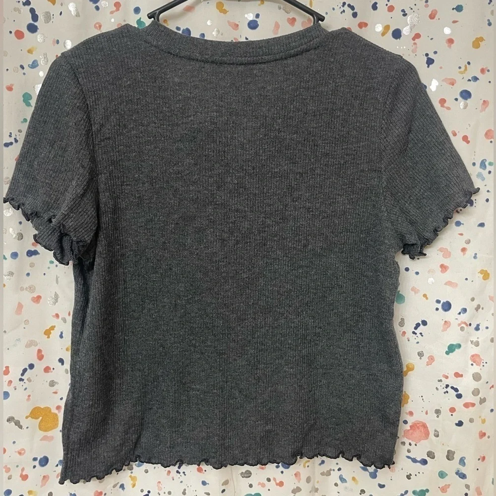 ♻️ American Eagle gray cropped tee size medium - Picture 3 of 6